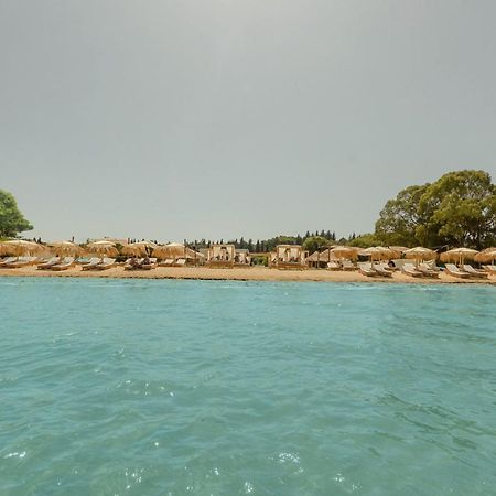 Palmyra Studios Kavos Luaran gambar